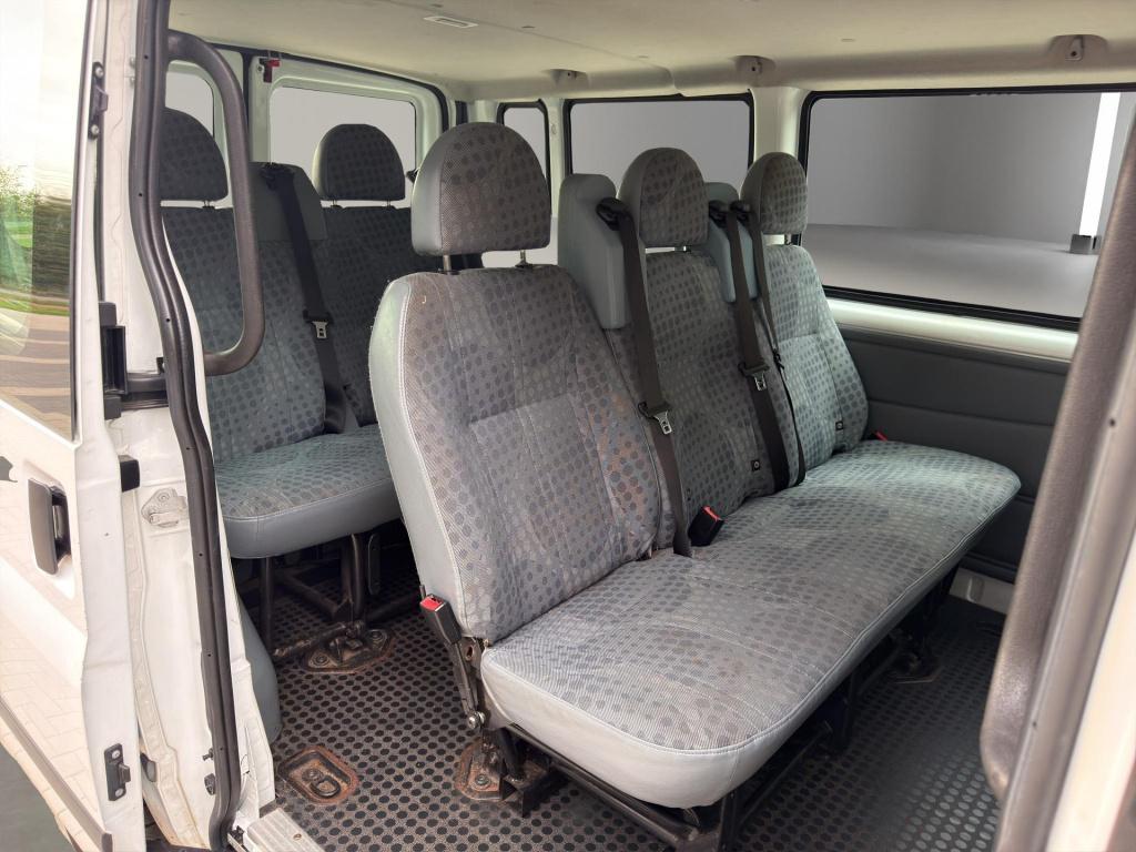 Ford Transit kombi 300s 2.2 tdci 9 persoons airco betto €5950