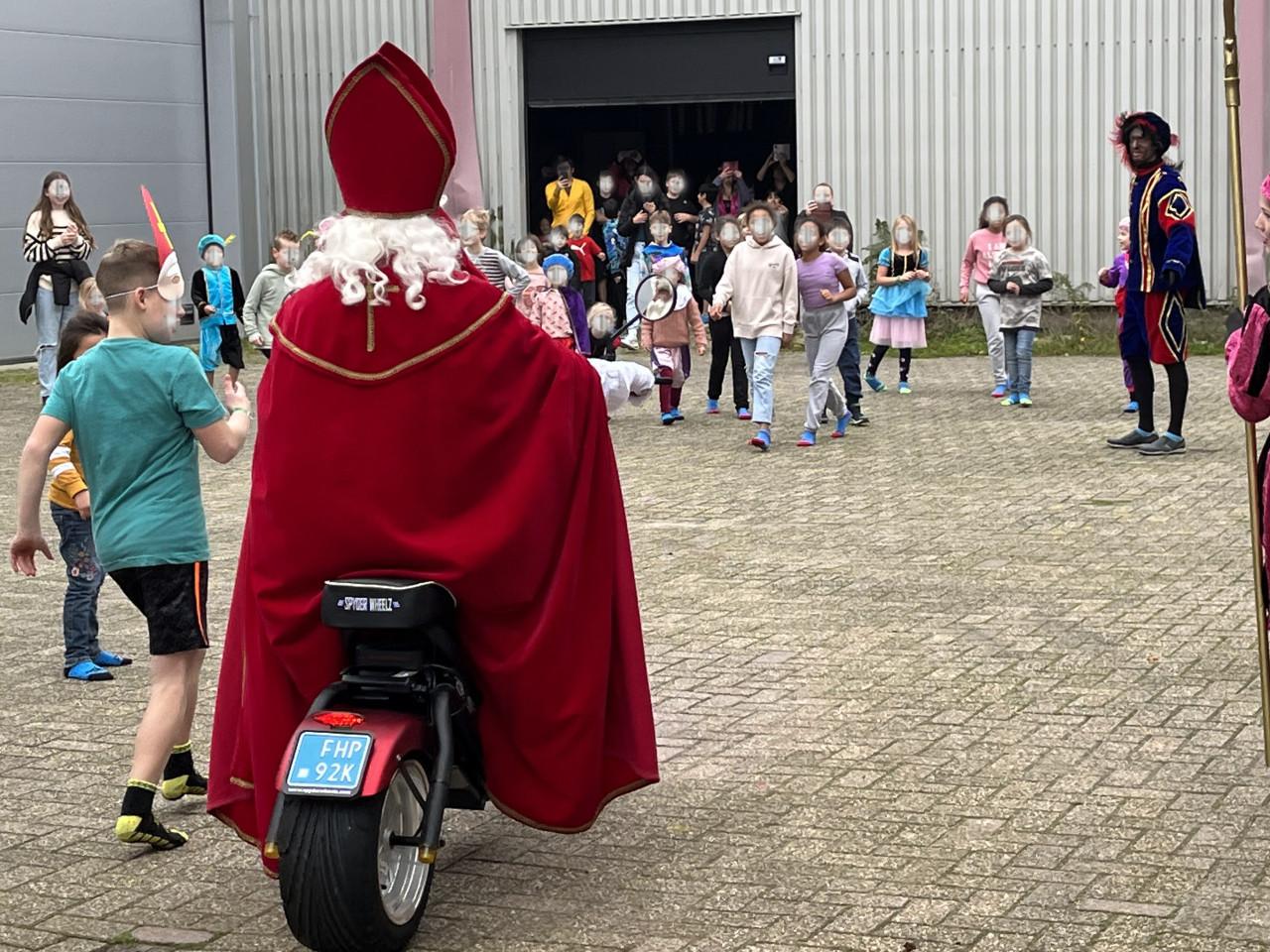 Sint en zijn Pieten op bezoek?