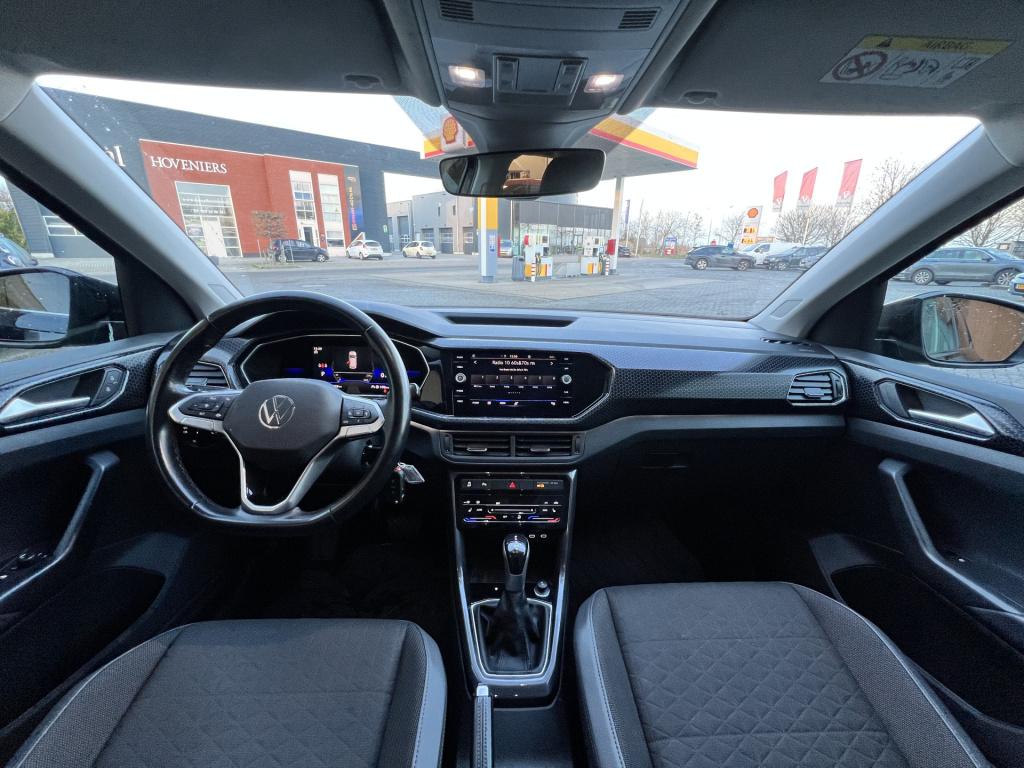 Volkswagen T-cross 1.5 tsi style business r | apple/ android carplay | dab 