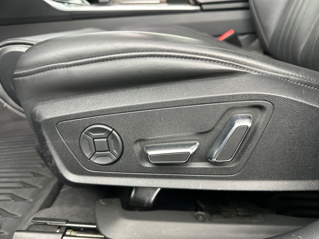 Audi A6 avant 50 tdi quattro s-line luchtvering pano soft