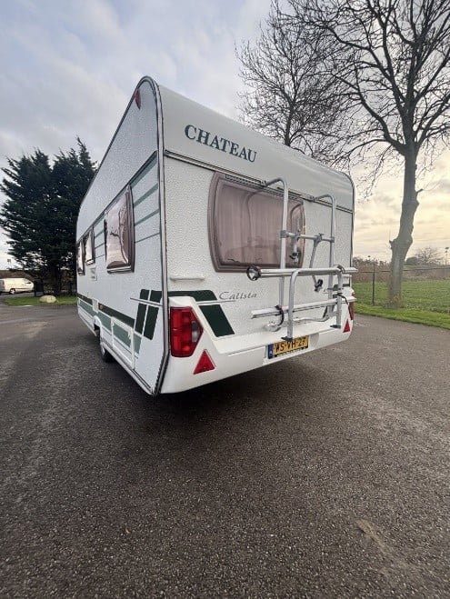 Chateau Calista 450 (Voortent + Fietsenrek)