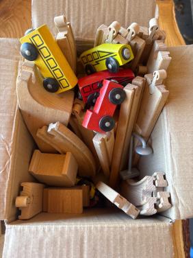 Houten treinrails (Ikea) met treindelen