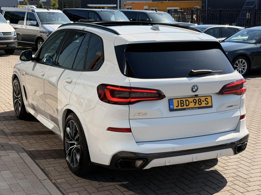 BMW X5 xdrive45e high executive | m pakket | pano | luchtvering | trekhaak 