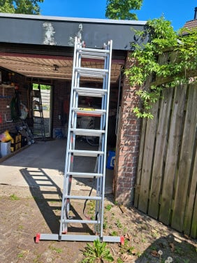 Altrex Ladder 3x9 treden