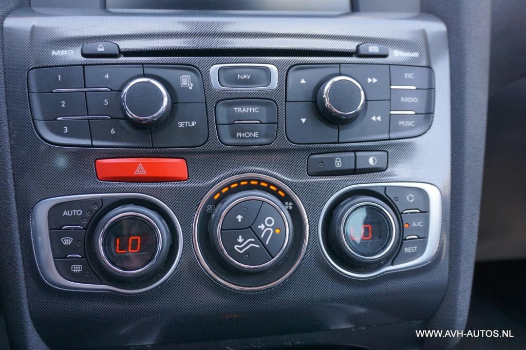 Citroen C4 1.6 thp exclusive egs automaat