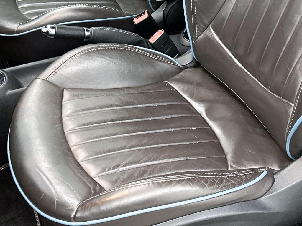 Mini Cooper Cabrio mini 1.6 | lmv | parkeer sensoren | leder | cruise contr