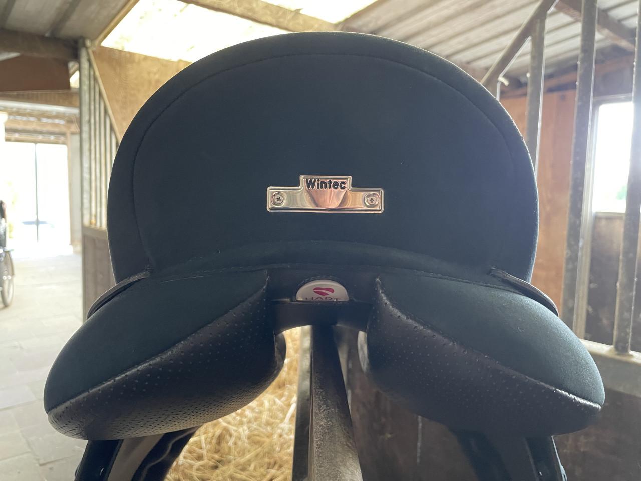 Wintec dressuurzadel Isabell Werth 17 inch