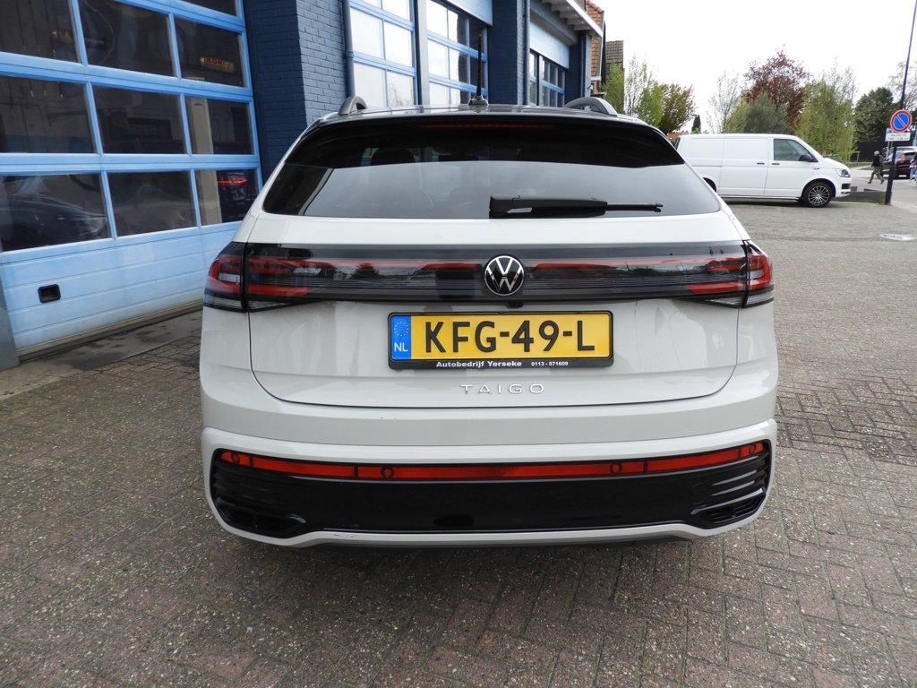 Volkswagen Taigo 1.0 tsi r-line