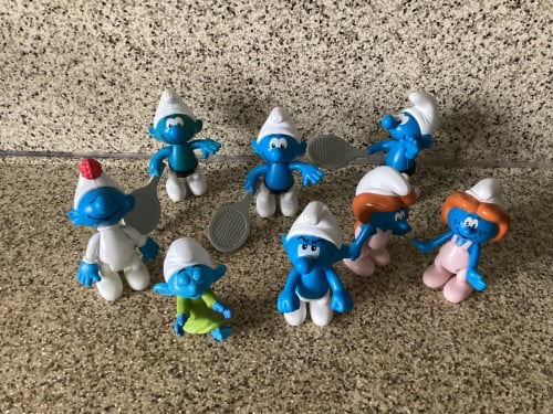 Verschillende Smurfen met beweegbare armen en benen.