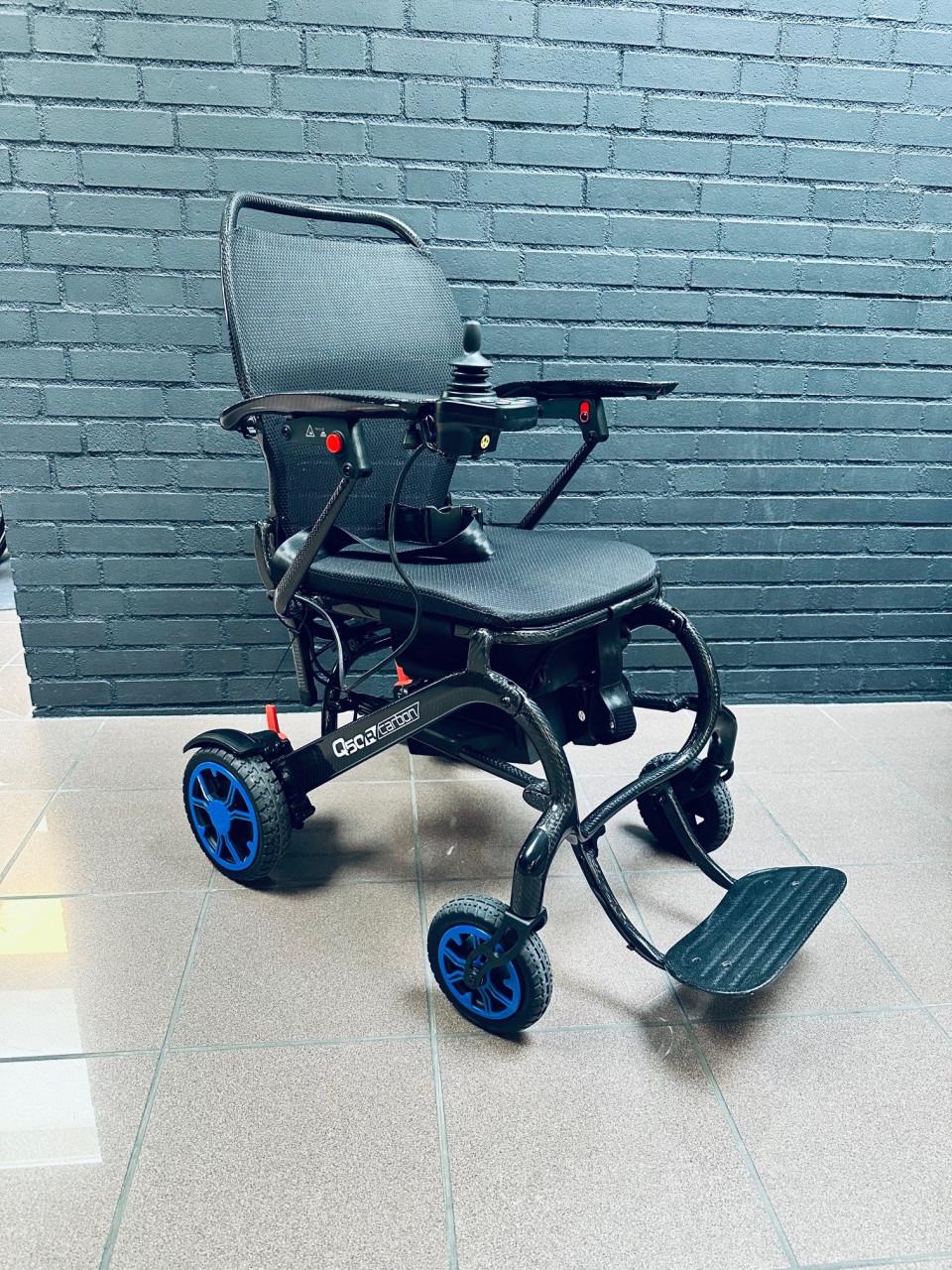 Opvouwbare elektrische rolstoel Quickie Q50R Carbon