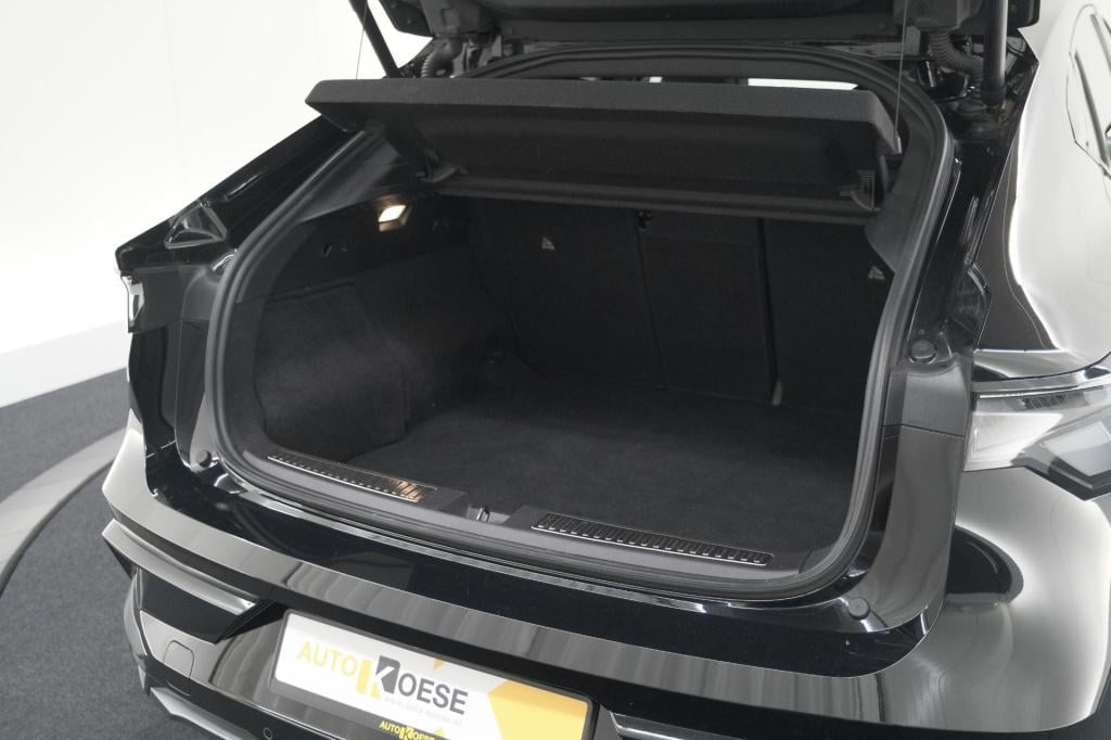 Renault Rafale 1.2 e-tech 4x4 plug-in hybrid 300 atelier alpine | pack ligh