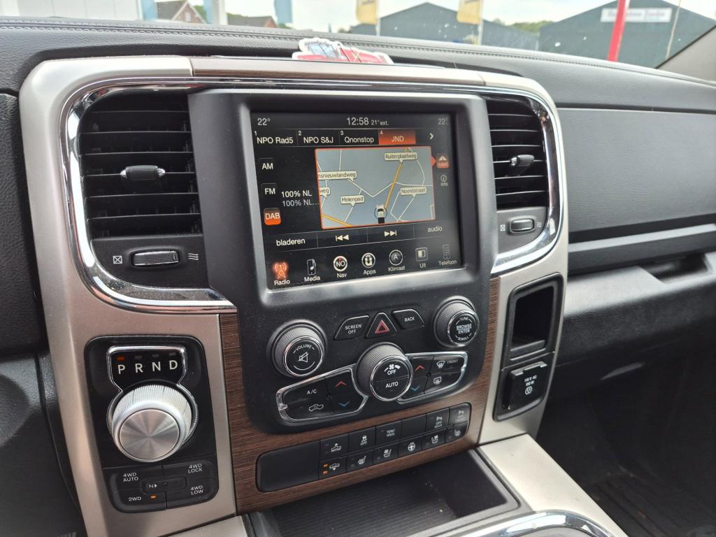 Dodge Ram 1500 5.7 v8 4x4 quad cab 6'4