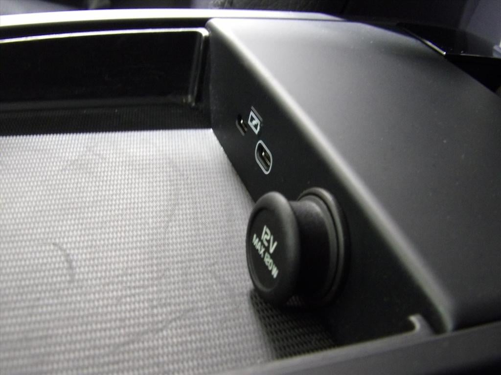 Volvo V60 t6 twin engine 398pk awd aut plus dark