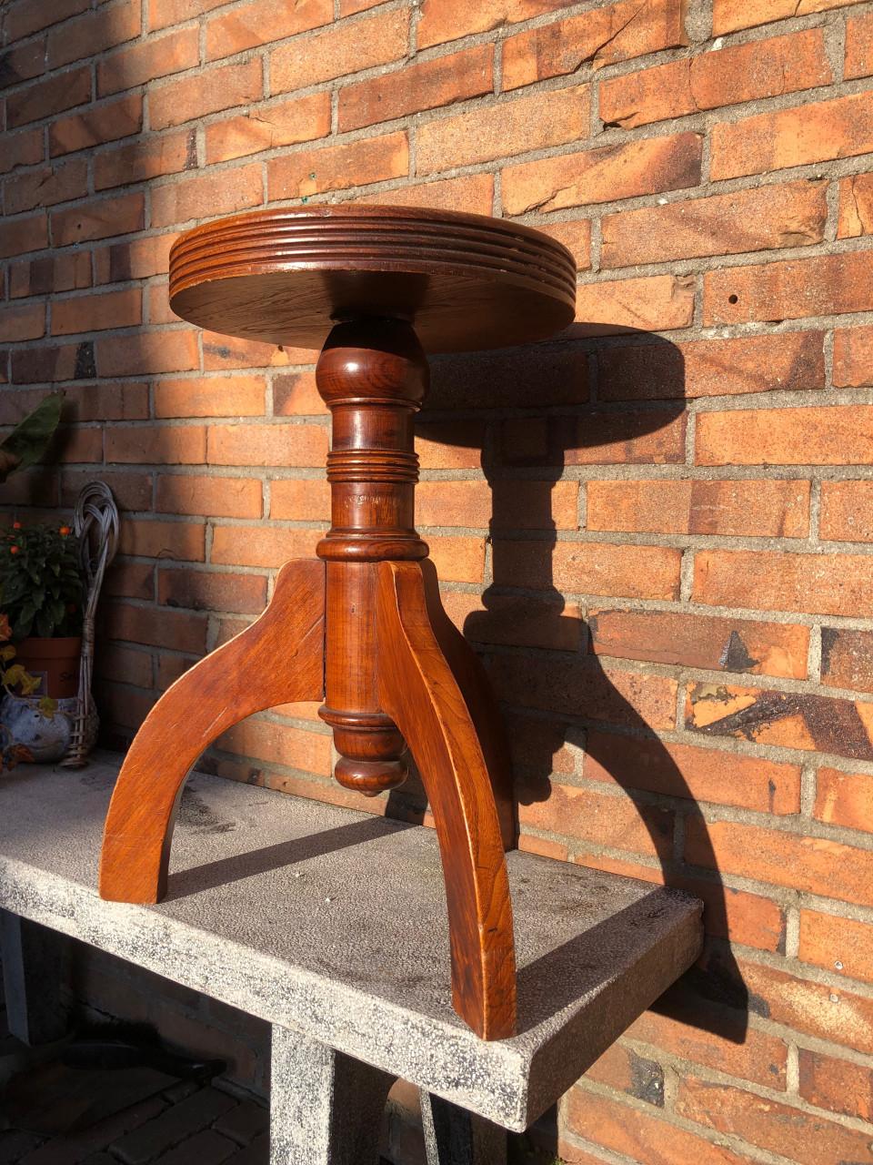 Vintage Houten Krukje / Bijzettafeltje