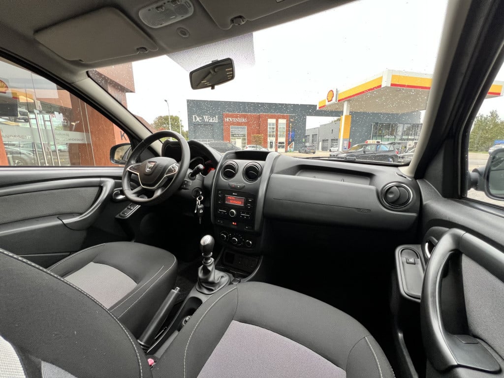 Dacia Duster 1.2 tce 4x2 lauréate | airco | cruise control | trekhaak