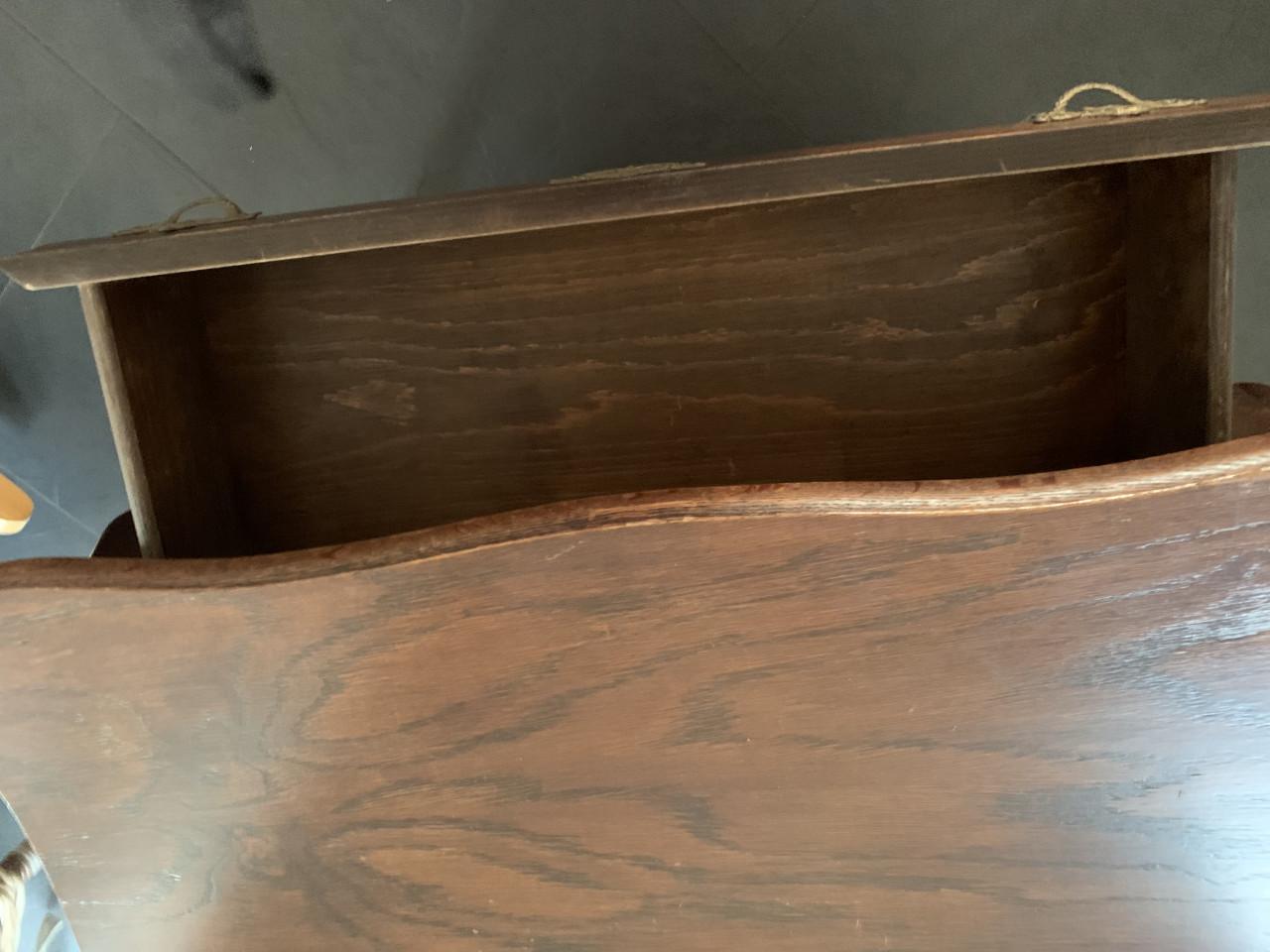 Kastje  buikkastje massief hout