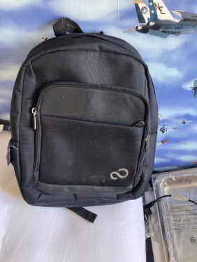 Te koop: 2 rugzakken