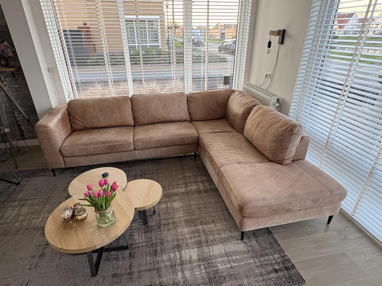 Lederen hoekbank te koop