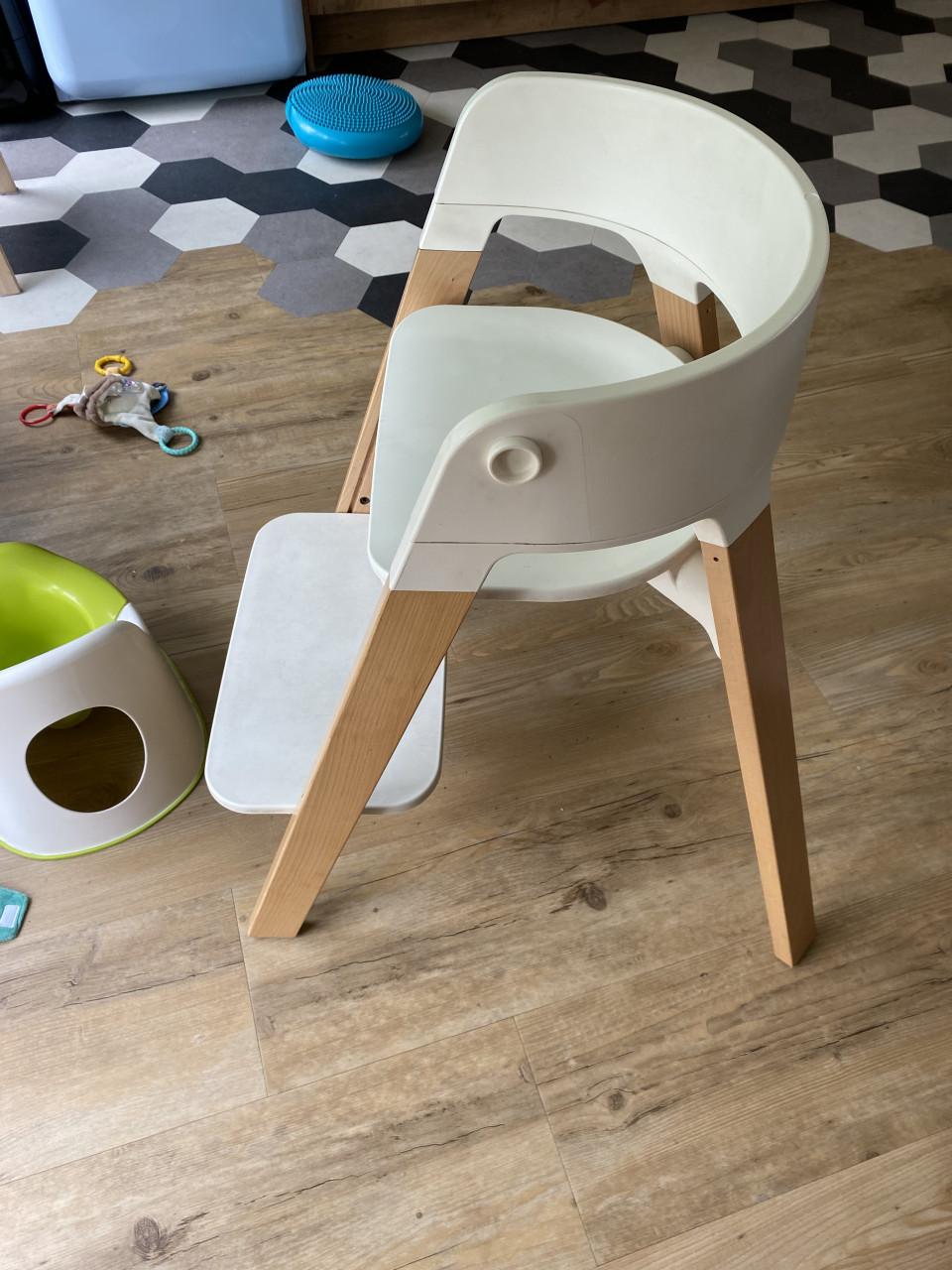 Stokke steps meegroeistoel