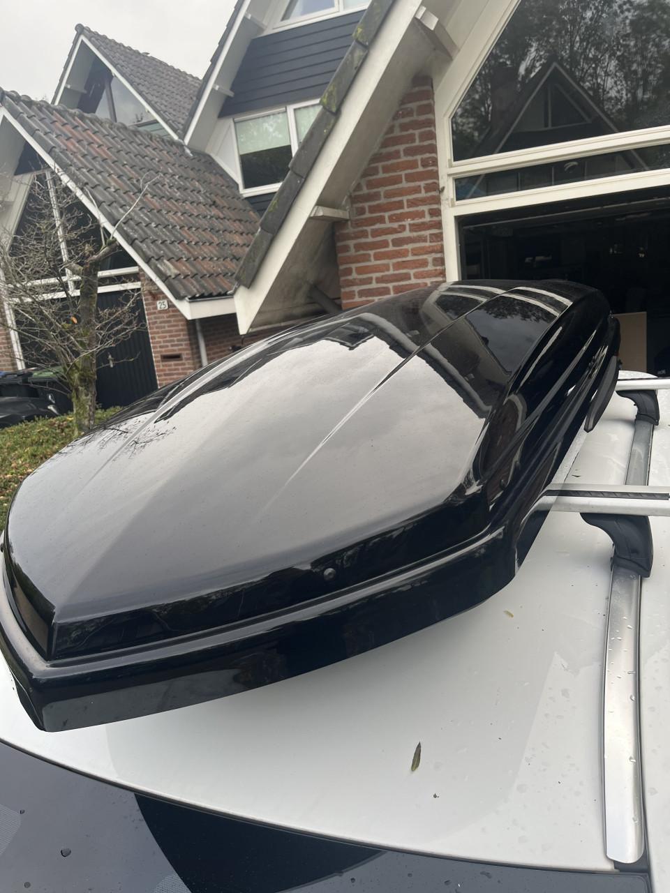 Thule/ Volvo dynamic 800