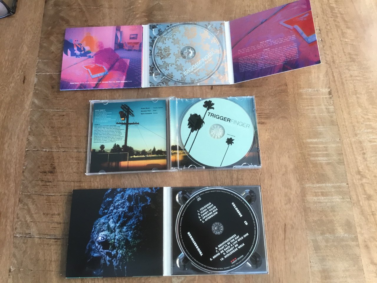 Triggerfinger cd’s. Per stuk 3 euro. Alle drie 8 euro.