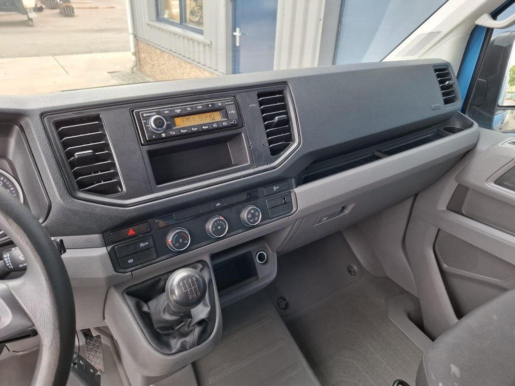 Volkswagen Crafter 35 2.0 tdi l4 trendline oprijwagen / ambulance / trailer
