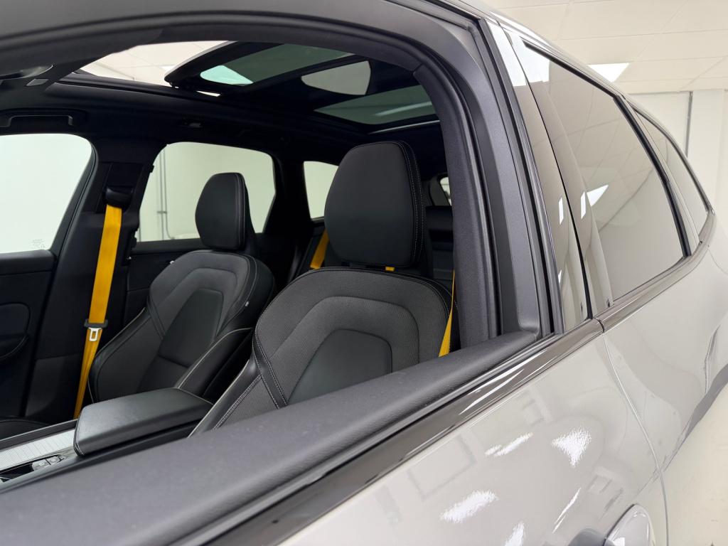 Volvo XC60 2.0 t8 plug-in-hybrid awd polestar engineered panoramadak | trek