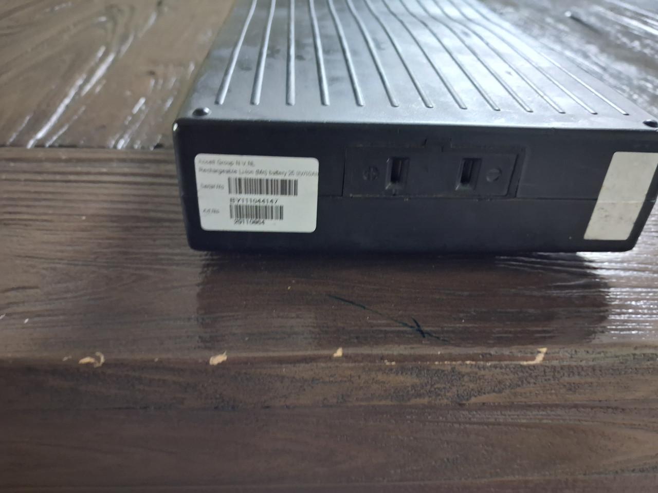 2  sparta accu,s 24 volt