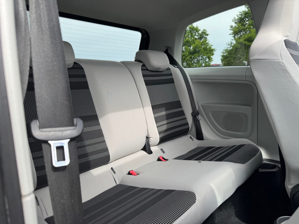 Seat Mii 1.0 style chic * panoramadak * stoelverwarming