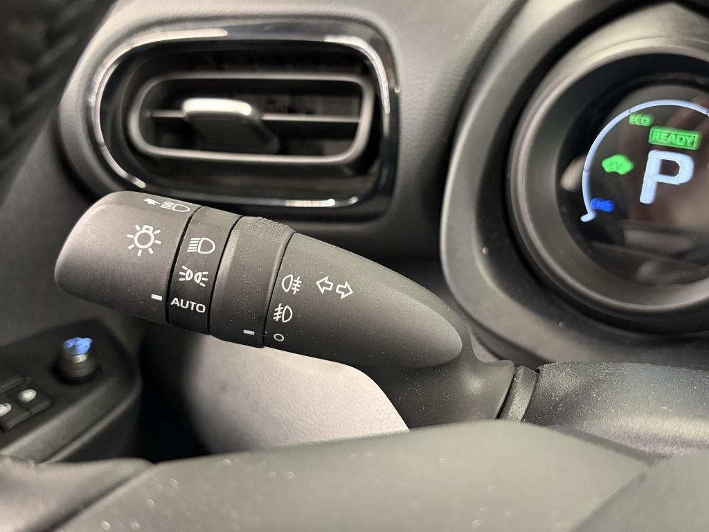 Toyota Yaris 1.5 hybrid dynamic