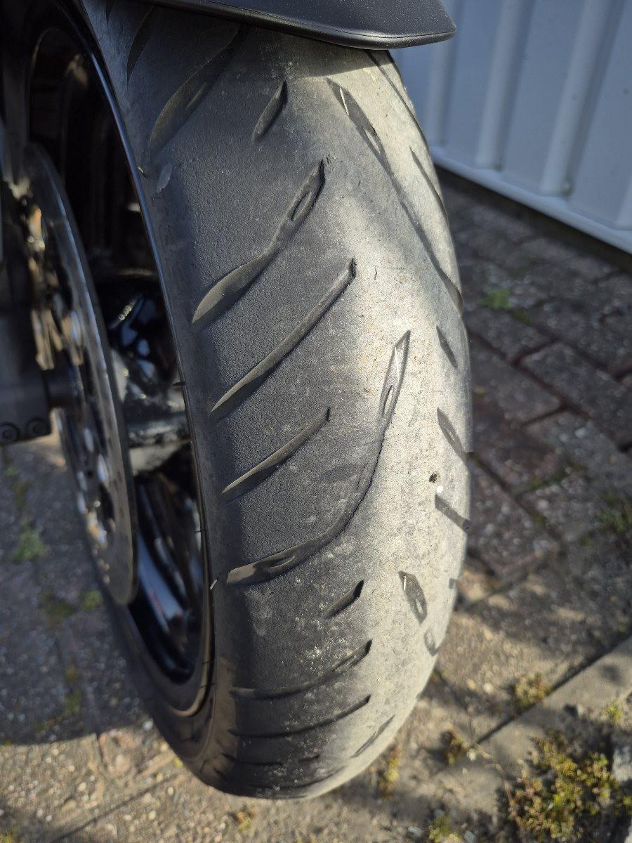 Suzuki GSR750A uit 2016, stoere naked bike