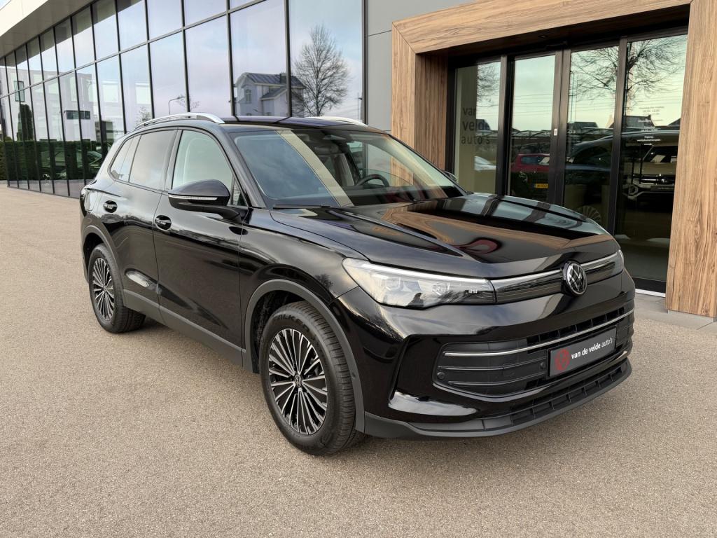 Volkswagen Tiguan 1.5 etsi life | trekhaak | camera | trekhaak | dode hoek 