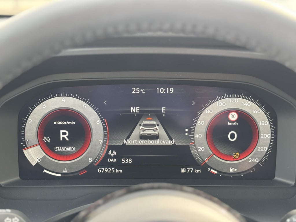 Nissan Qashqai 1.3 mhev xtronic premiere edition | panoramadak | head-up di