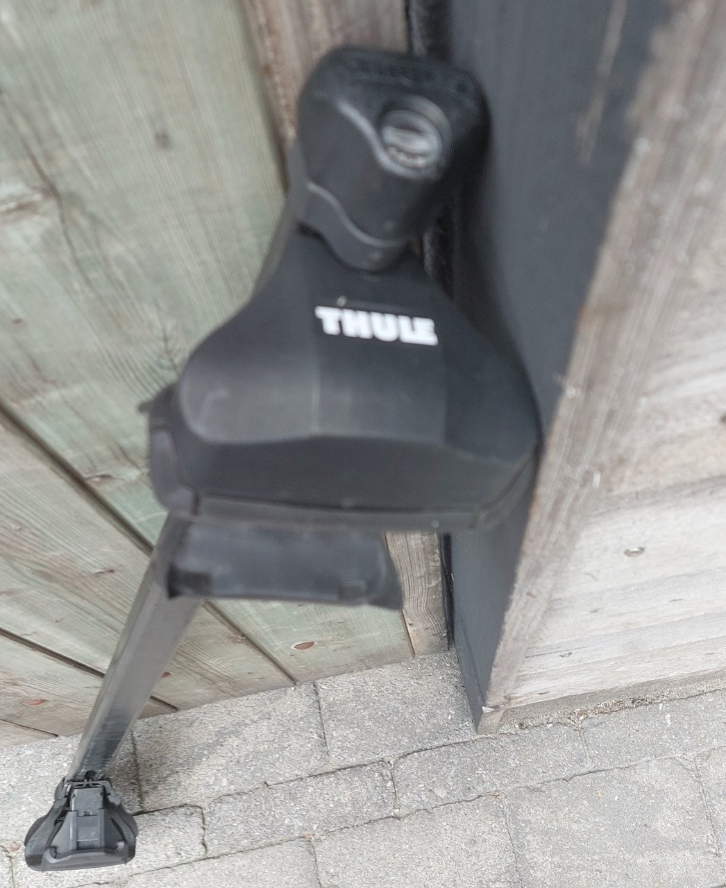 Thule dakkoffer incl dakdragers & Twinnyload fietsendrager