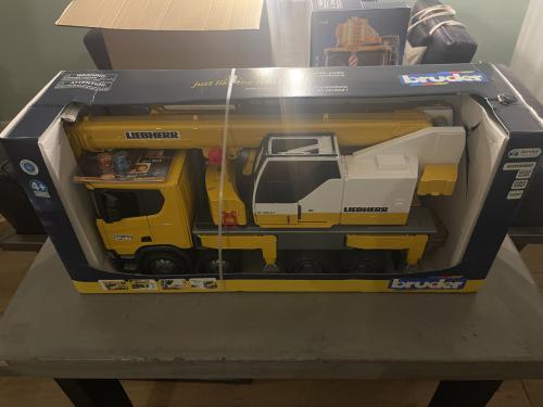BRUDER 03571 Scania Super 560R Liebherr Kraanwagen