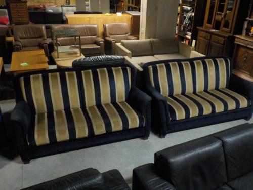 Stoffen mooie kwaliteit 3 + 3 zitsbank 180 cm in goede tot zeer goede staat