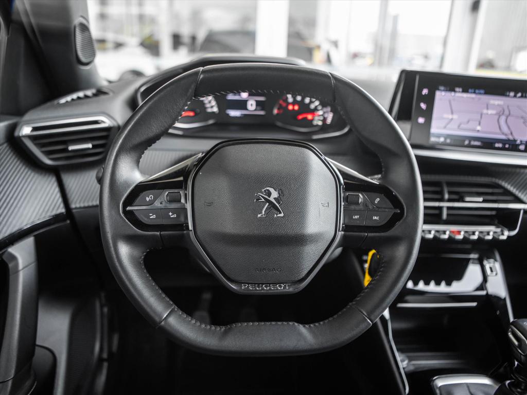 Peugeot 2008 1.2 puretech allure | trekhaak | bluetooth | apple carplay | a