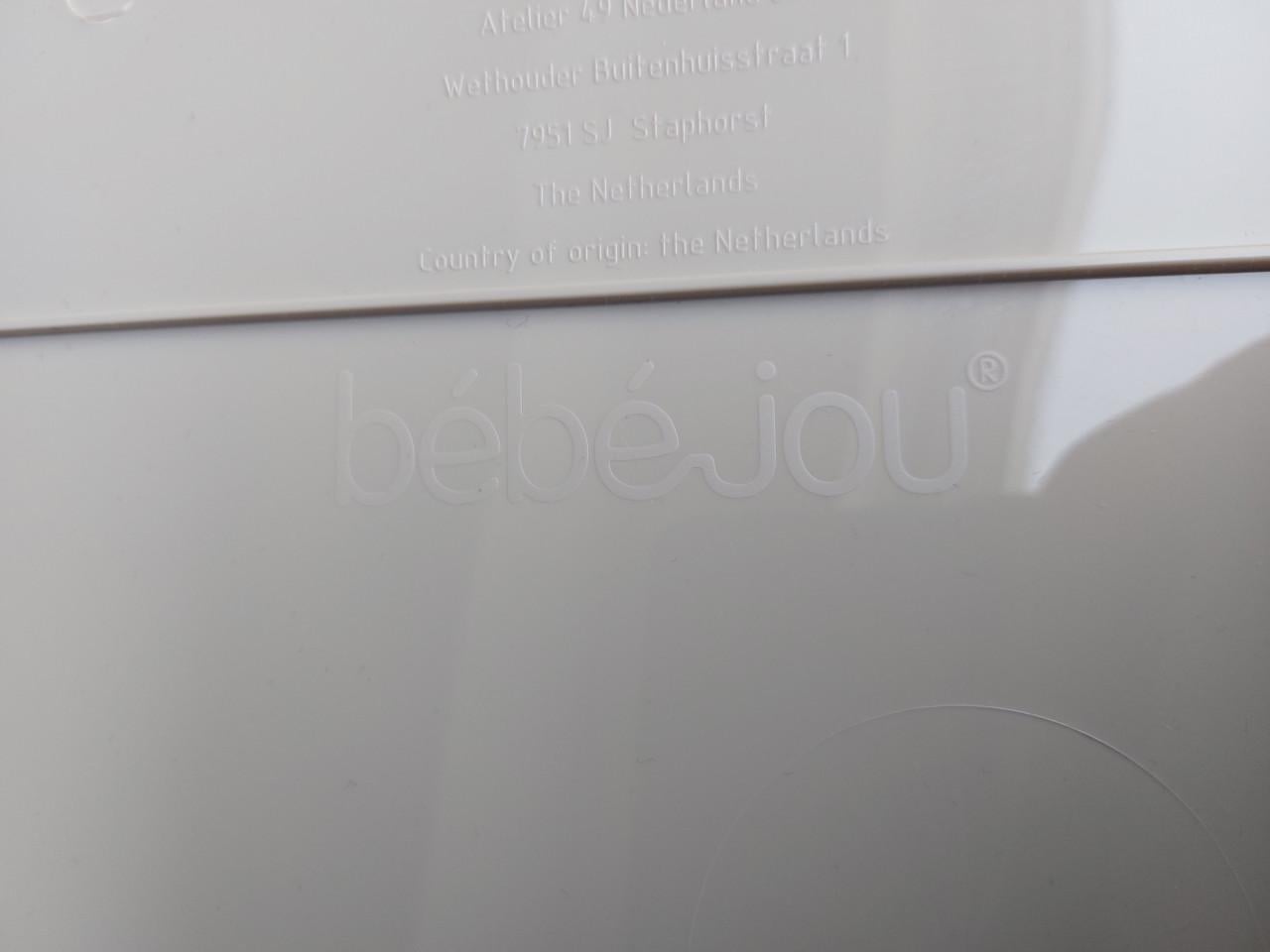 Babybadje Bébéjou (taupe bruin) met standaard