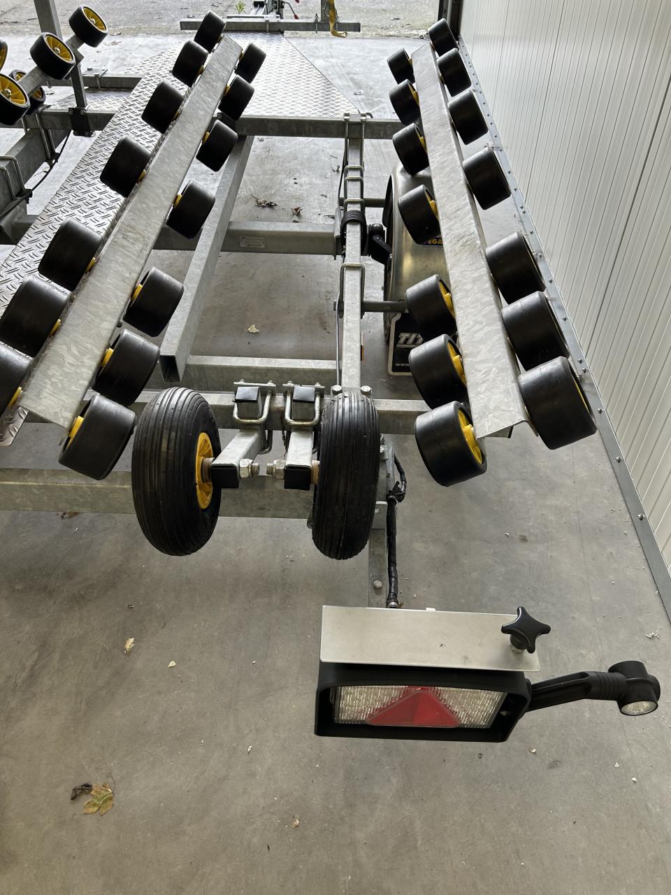 Unieke Double waterscooter/jetski trailer