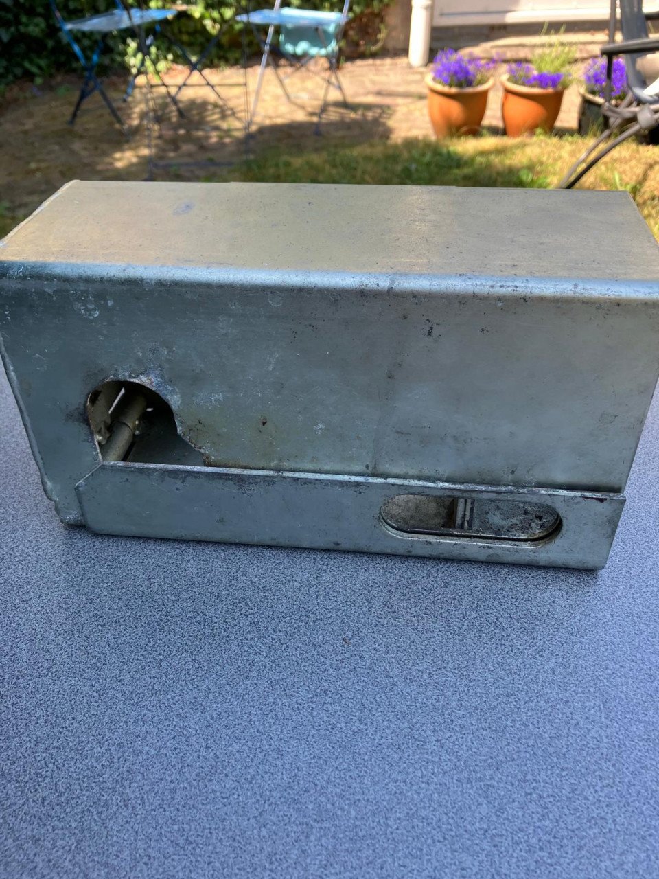 Disselslot koker met ABUS discus slot en disselweger