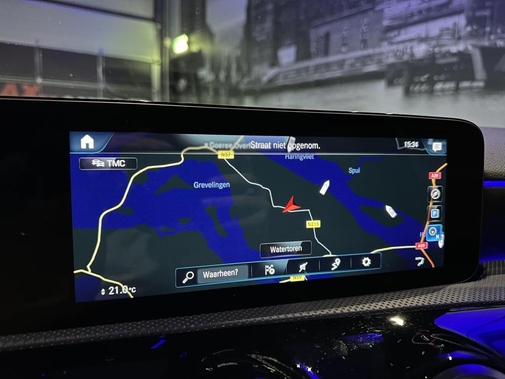 Mercedes-Benz A-Klasse 180 premium plus amg *pano*sfeer*camera*appconnect*