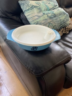 Warmhoudbordje  te vullen met warm water