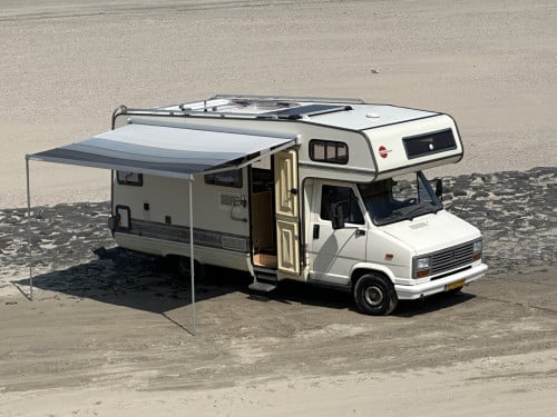 Camper