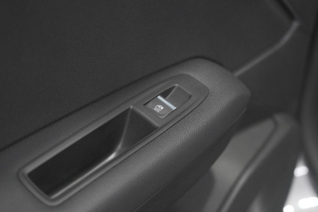 Renault Captur mild hybrid 160 edc techno | nieuw model | camera | navigati