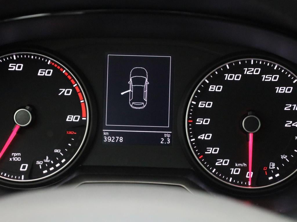 Seat Ibiza 1.0 tsi style business intense | navigatie | climate control | p