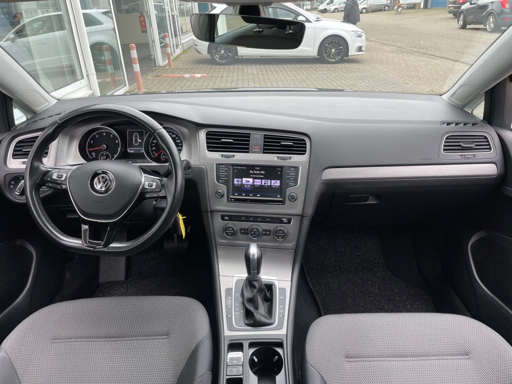 Volkswagen Golf 1.0 tsi comfortline