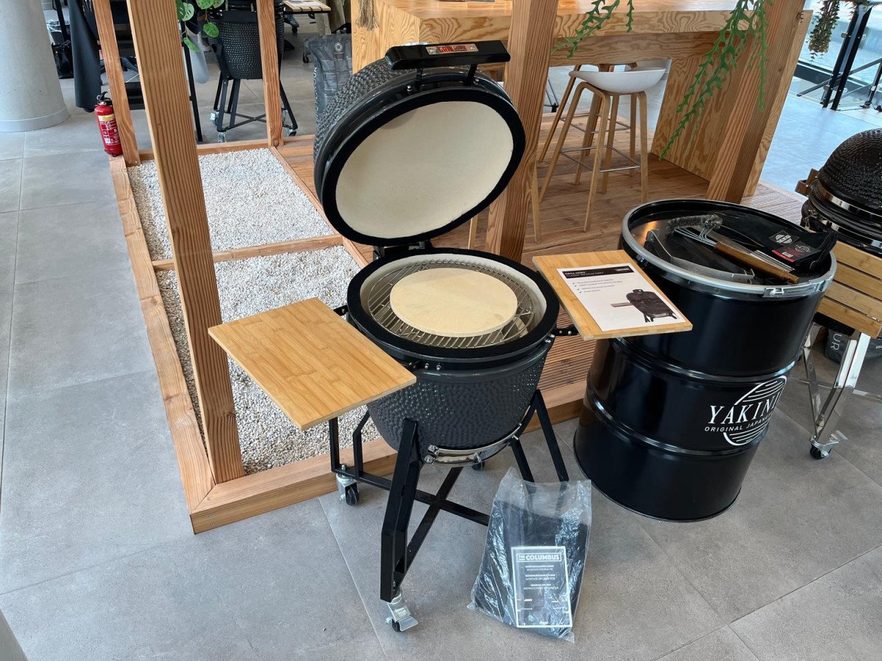 Grill Guru Large en Medium showroommodel