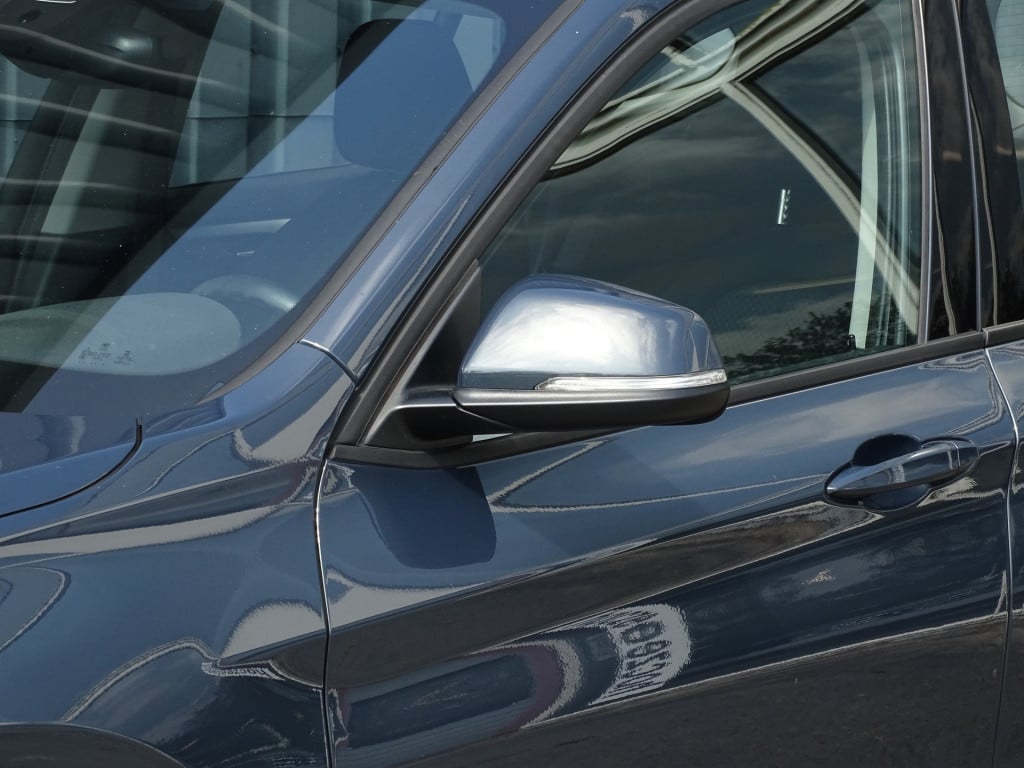 BMW X1 sdrive18i executive automaat | apple carplay | | el. koffer | 17"