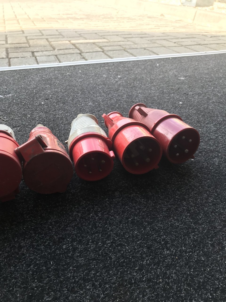 16 amp stekker 11 stuks
