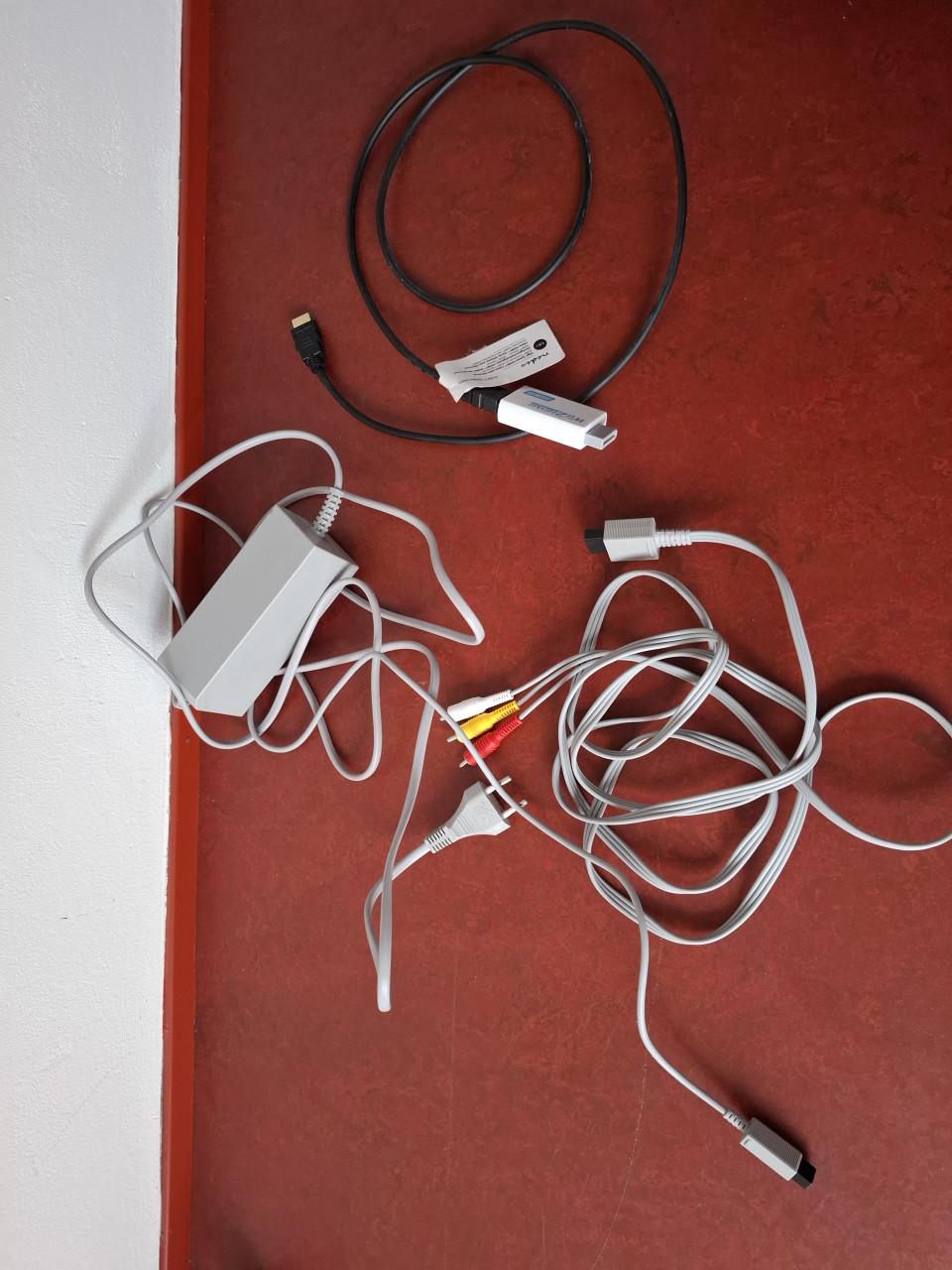 Nintendo Wii Console + Games + Guitar Hero Gitaar